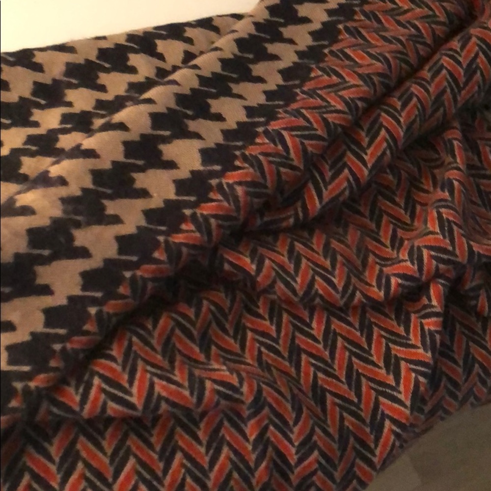UNISEX DUAL DESIGNED UNIQUE DESIGNED SCARF - Picture 6 of 14